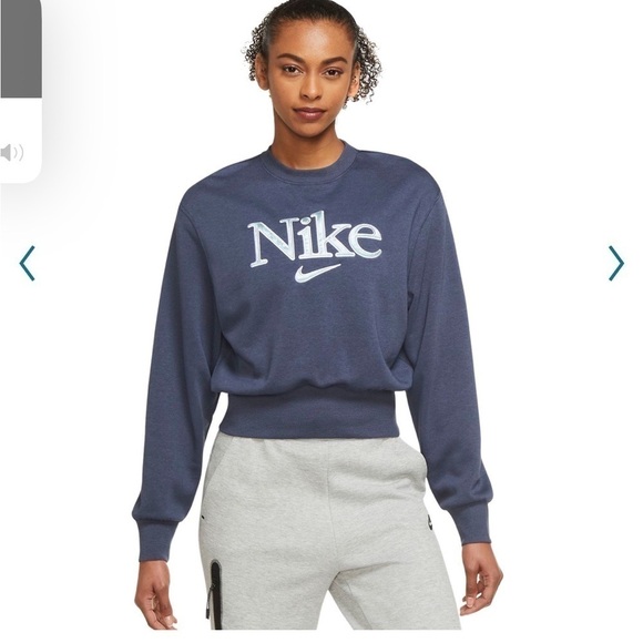 Nike-M-thunder blue- Femme velour, pull over, crewneck, Sweatshirt. - Picture 1 of 9
